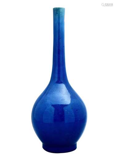 清中期·蓝釉大胆瓶