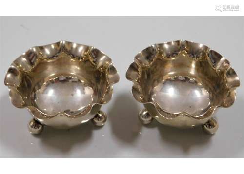 A 1905 pair of Edwardian Birmingham silver salts b