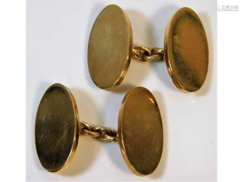 A pair of heavy gauge 9ct gold gents cufflinks, 23