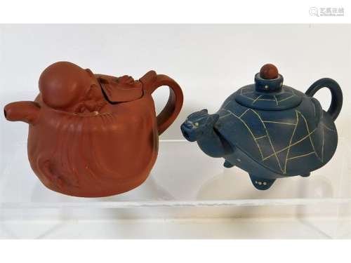 Two small Chinese Yixing teapots, largest 5.75in a