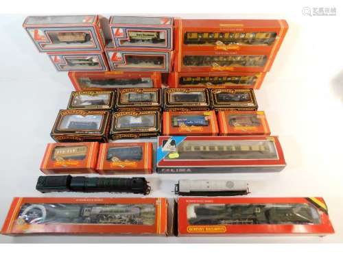 A boxed Hornby R033 BR Class 7MT loco 'Morning Sta