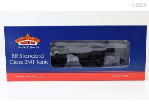 A boxed 00 gauge Bachmann model train: BM 31-980 B