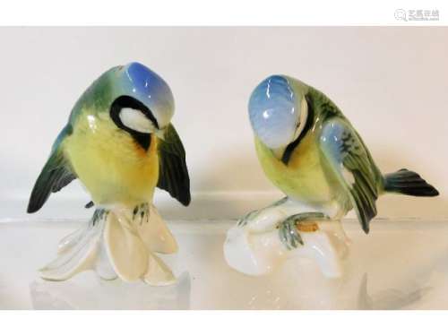 A pair of Karl Ens porcelain tits 2.875in high