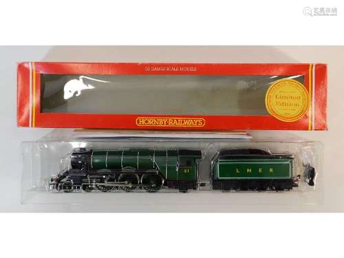 A limited edition boxed Hornby 00 gauge model trai