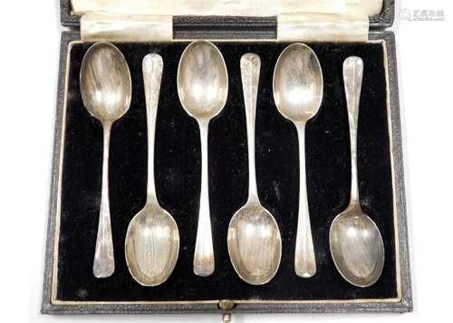 A 1942 cased set of six Birmingham silver teaspoon