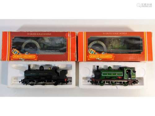 Two boxed 00 gauge Hornby model trains: R396 GNR C