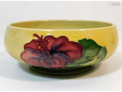 A floral Moorcroft pottery bowl, some crazing, rem