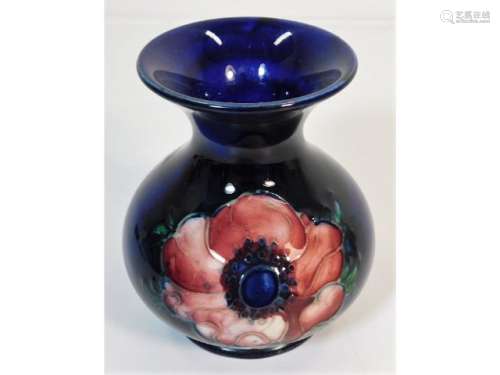 A floral Moorcroft pottery vase 3.5in tall