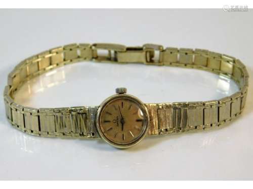 A ladies 9ct white gold Omega wrist watch, runs when wound 19.6g