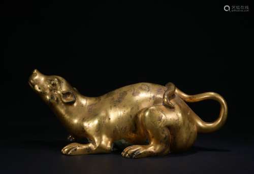 A gilt-bronze mouse