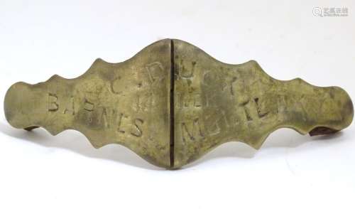 A late 19th / early 20thC horse brass hinged harness plate advertising the maker C. Duck, Barnes &