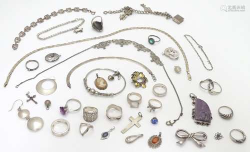 assorted jewellery to include necklaces, rings, pendants etc. Some silver examples. Please Note - we