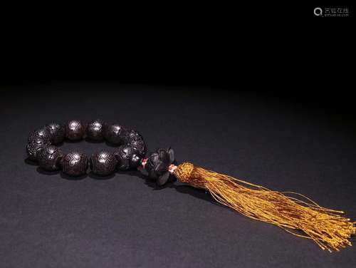 An Agarwood Bracelet