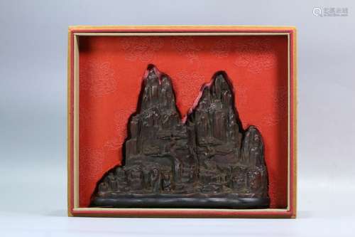 An Agarwood Story-Cavring Mountain Ornament