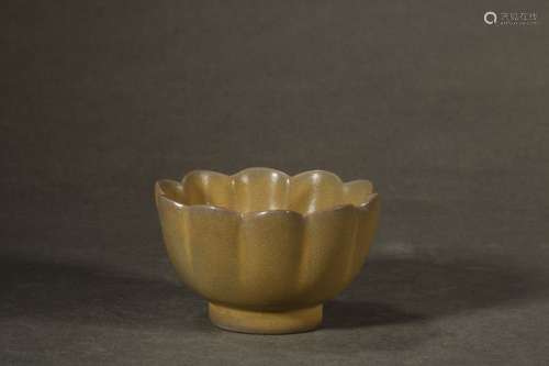 A Ru Kiln Porcelain Bowl