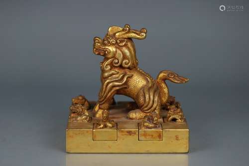 A Gilt Bronze Dragon Seal