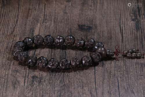 An Agarwood Bracelet