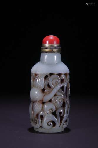 A Hetian Jade Snuff Bottle