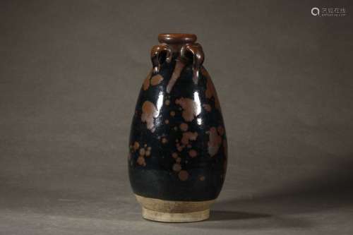 A Cizhou Kiln Porcelain Vase