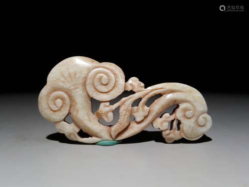 chinese carved jade ruyi ornament