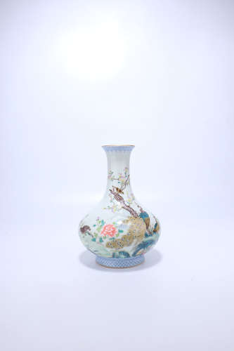 chinese famille rose porcelain vase