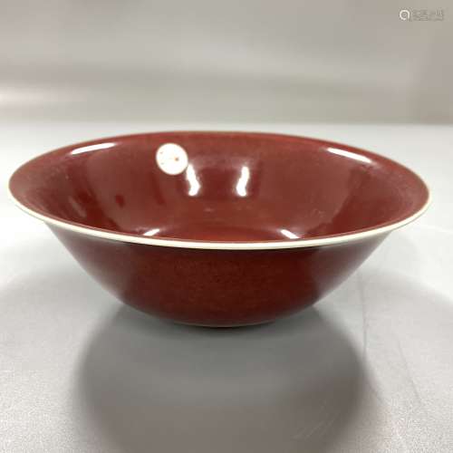 清 霁红釉碗