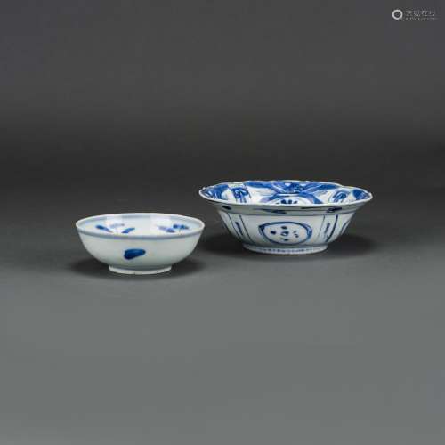 TWO CHINESE BLUE AND WHITE BOWLS, WANLI MARK