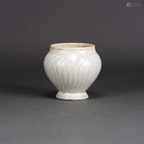 A CHINESE HUTIAN QINGBAI JAR