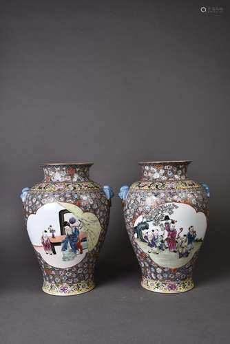 A PAIR OF CHINESE FAMILLE ROSE 'FIGURAL' VASES