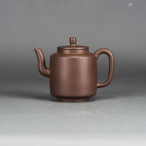 A CHINESE ZISHA TEAPOT