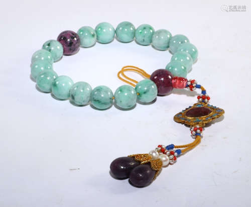 JADEITE STRING BRACELET WITH 18 BEADS