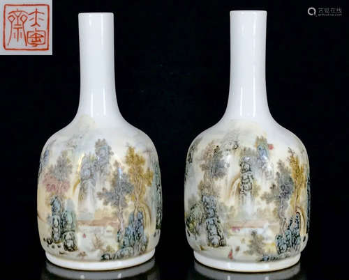 PAIR OF SHALLOW GLAZE VASE PAINTED WITH LANDSCAPE