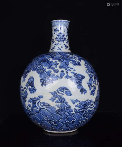 YONGLE MARK BLUE&WHITE GLAZE VASE