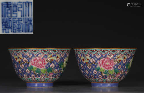 DAQINGQIANLONGNIANZHI MARK FAMILLE ROSE GLAZE BOWL PAIR