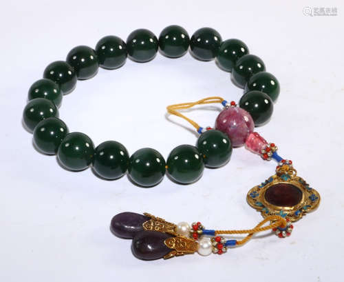 HETIAN GREEN JADE STRING BRACELET WITH 18 BEADS