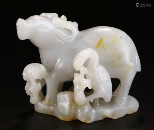 HETIAN JADE BEAST PENDANT