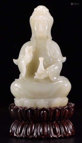 HETIAN JADE GUANYIN BUDDHA STATUE