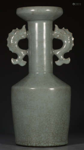 GUAN YAO GREEN GLAZE VASE WITH BEAST EARS