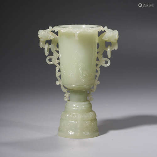A Double Dragon Ears White Jade Cup
