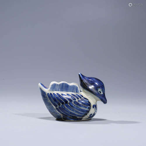 A  BLUE AND WHITE ‘MADARIN DUCK’ PORCELAIN DROPPER WITH DA MING XUAN DE NIAN ZHI MARK