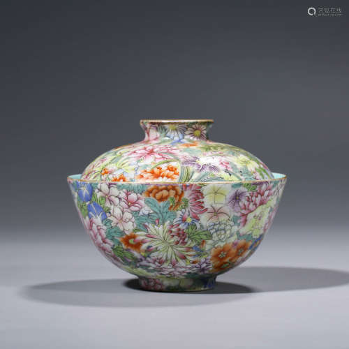 A Yangcai Floral Porcelain Bowl with Cover