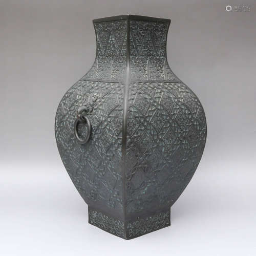 A Kui Dragon Pattern Bronze Square Pot