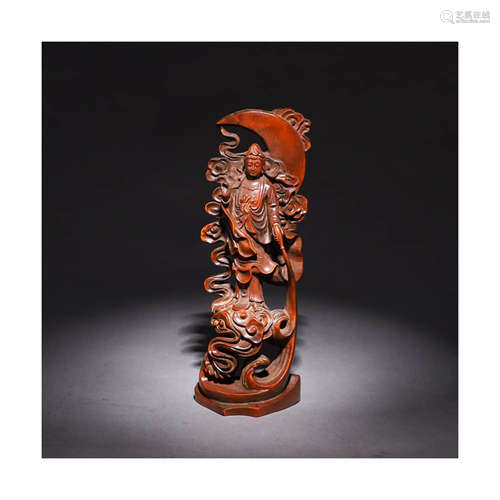 A Boxwood Carved Guanyin Statue