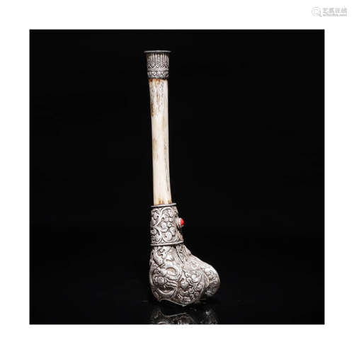 A Dragon Pattern Silver Bone Horn