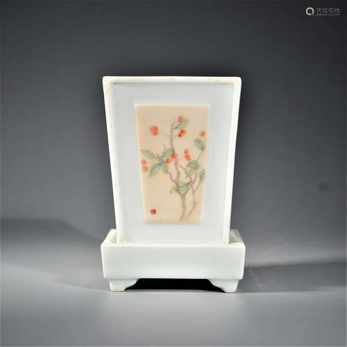 A Famille Rose Floral Porcelain Flowerpot with Standing