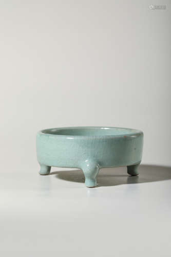 Chinese Pale Celadon Glazed Tripod Censer, Marked