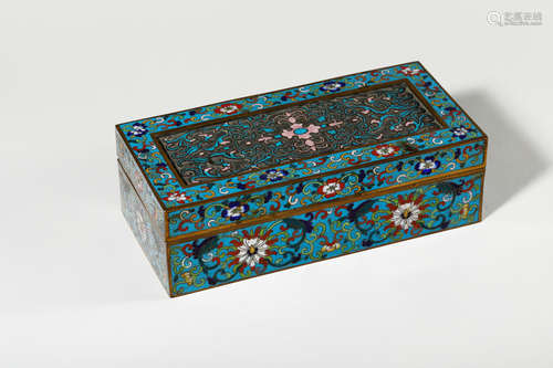 Chinese Cloisonne Cover Box, Marked