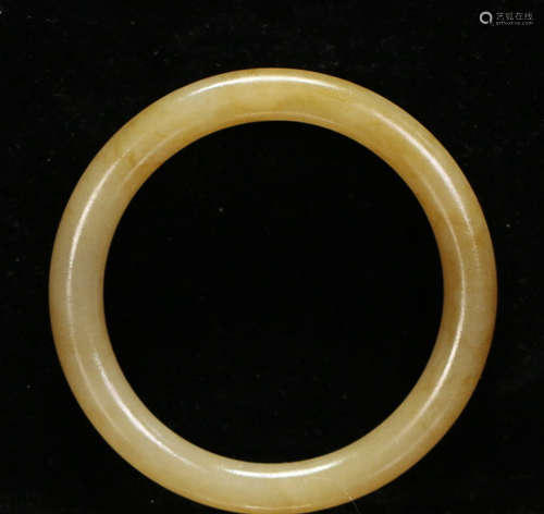 HETIAN YELLOW JADE CARVED BANGLE