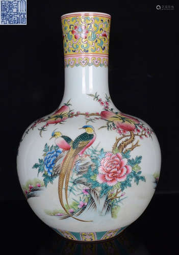 DAQINGQIANLONGNIANZHI MARK ENAMELED GLAZE VASE