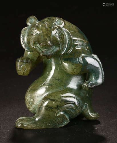 HETIAN JADE CARVED BEAR SHAPED PENDANT